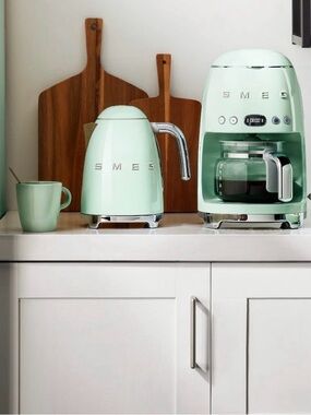 SMEG Mint Green Drip Coffee Maker - Retro Style